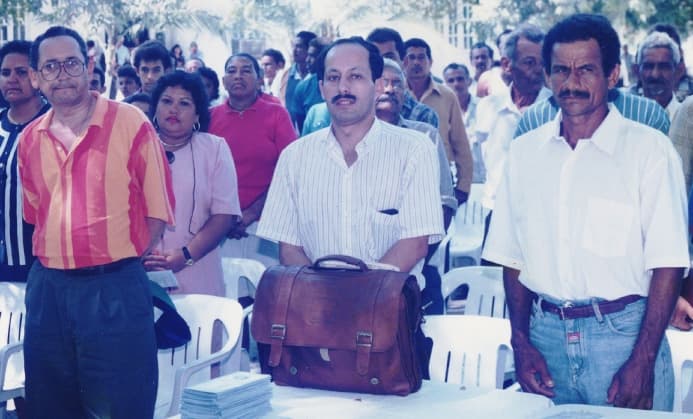 Banner minimalista para la biografía